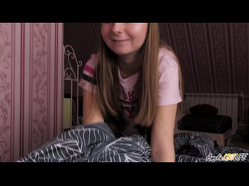 ❤️ ப்ளாண்டி தனது BFF-ஐ ஆழமாக உறிஞ்சி அவள் வாயில் படபடக்கிறாள் ❤️ சூப்பர் செக்ஸ் ஆபாசத்தில் ta.com-full-porner.ru ️❤